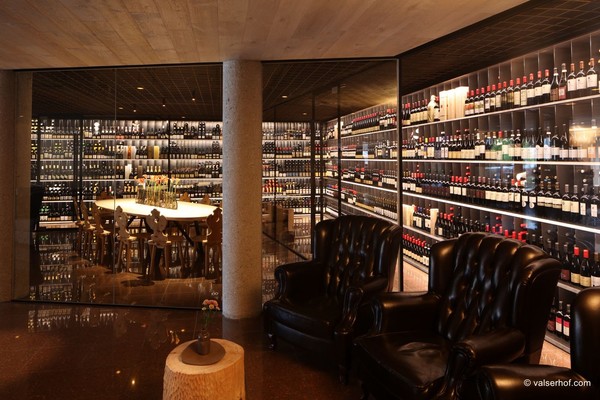 Foto von der Bar Hotel Valserhof