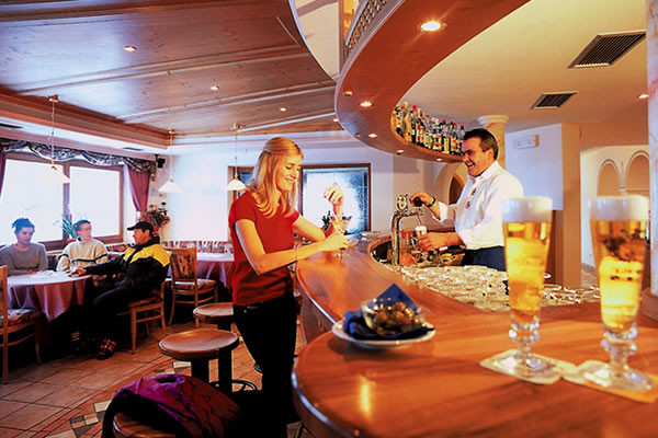 Foto del bar Hotel Peintner