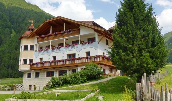 Foto esterno Hotel Peintner