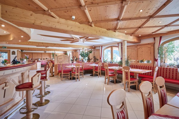 The restaurant Valles / Vals (Gitschberg Jochtal) Schönwald