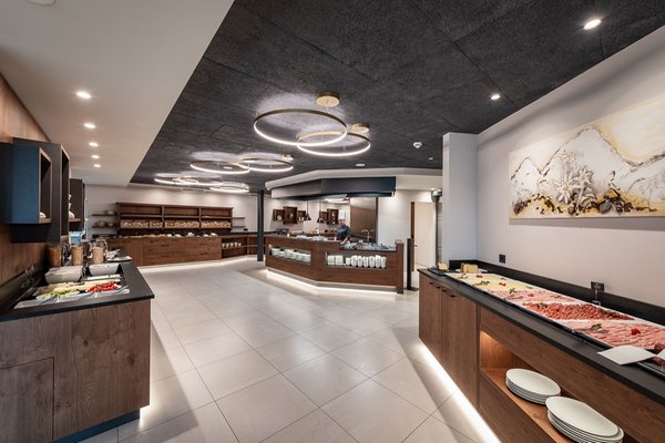 La colazione Hotel Edelweiss