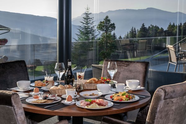 La colazione Hotel Edelweiss