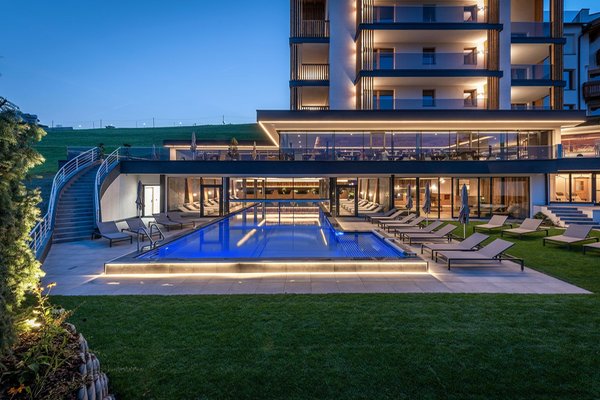 Foto della piscina all'aperto