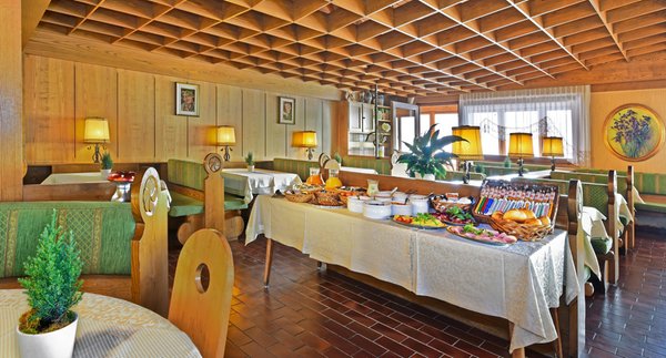 The restaurant Maranza / Meransen (Gitschberg Jochtal) Hofer