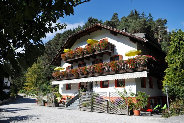 Foto estiva di presentazione Residence Obermoarhof