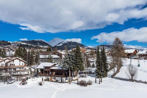 Foto Außenansicht Residence Waldelerhof
