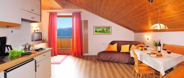 La zona giorno Appartamenti in agriturismo Aignerhof