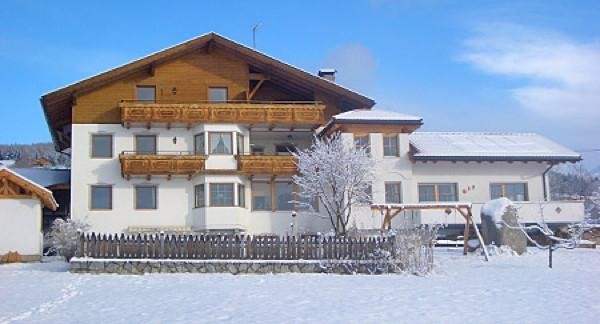 Foto Außenansicht Ferienwohnungen auf dem Bauernhof Aignerhof