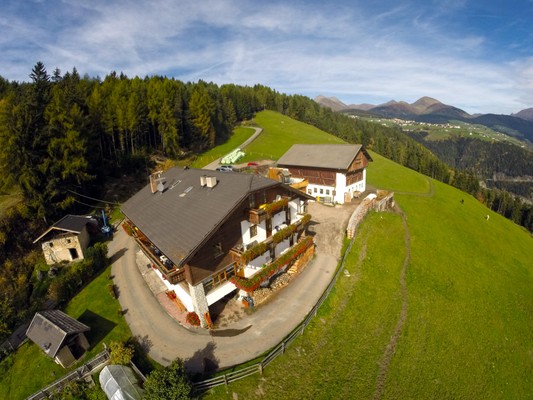 Foto esterno Appartamenti in agriturismo Anratterhof