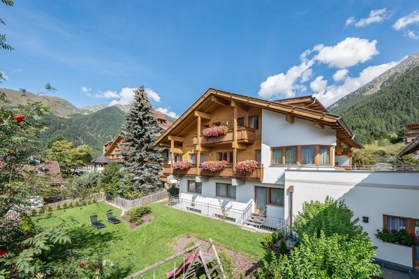 Photo exteriors Residence Tauber