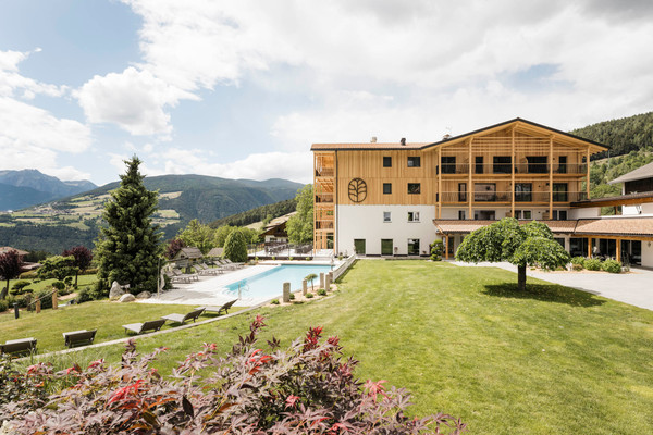 Foto esterno Hotel Nussbaumerhof