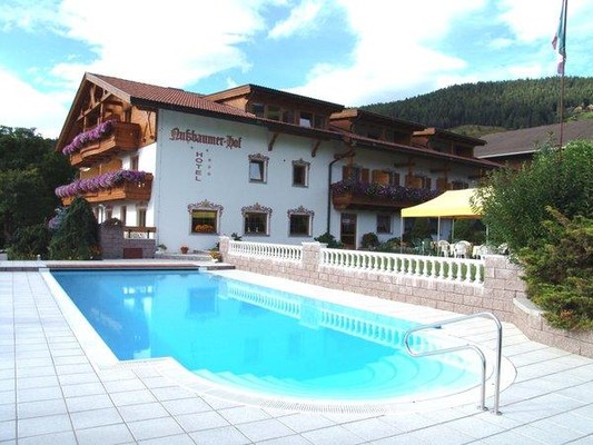 Foto esterno Hotel Nussbaumerhof