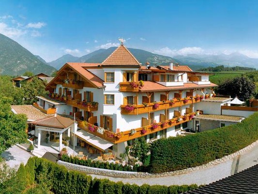 Foto Außenansicht Hotel Hubertushof