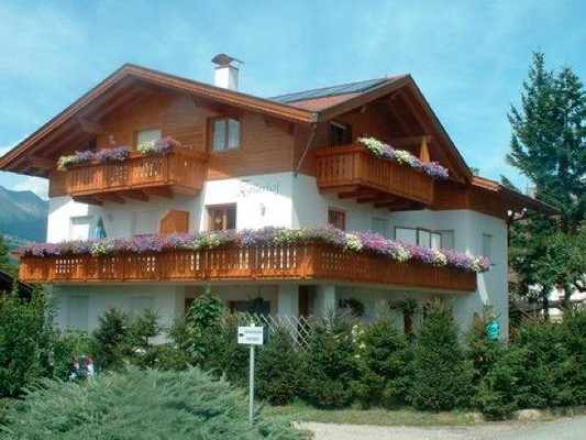 Foto Außenansicht Ferienwohnungen auf dem Bauernhof Zellerhof