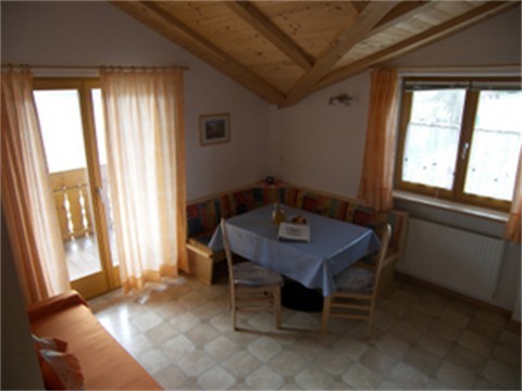 Der Wohnraum Ferienwohnungen auf dem Bauernhof Zellerhof