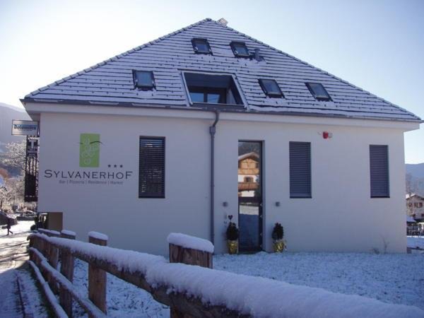 Foto esterno in inverno Sylvanerhof
