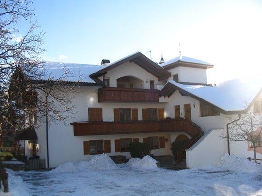 Foto esterno Appartamenti in agriturismo Häuslerhof