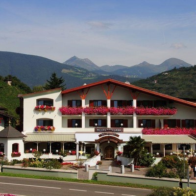 Foto Außenansicht Hotel Clara
