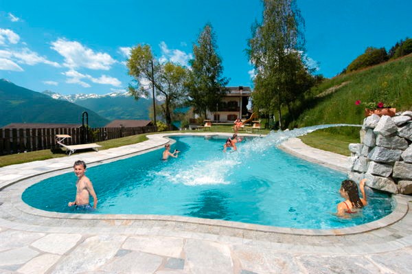 Photo of the outdoor swimming pool