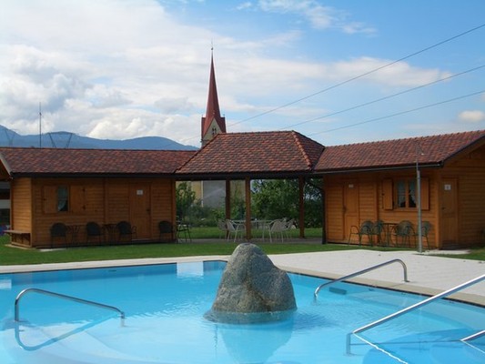 Photo of the outdoor swimming pool