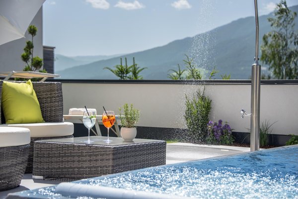 Foto della piscina all'aperto