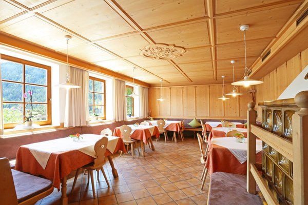 The restaurant Varna / Vahrn Bio-farm Hanserhof