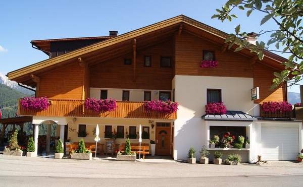 Photo exteriors Gasthof (Small hotel) Jägerheim