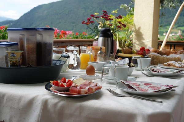 The breakfast B&B + Apartments Haus Karin