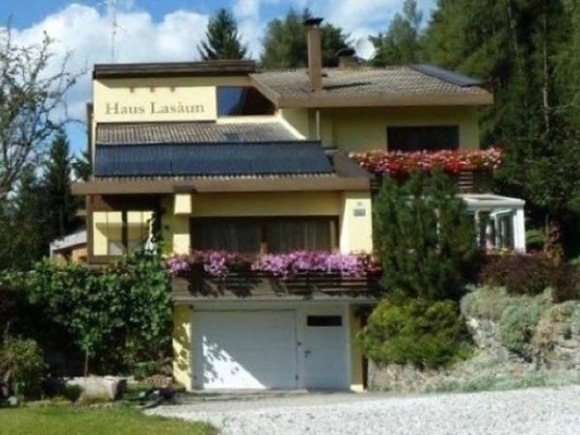 Photo exteriors Bed & Breakfast Haus Lasàun