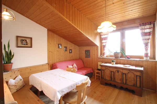 The living area Farmhouse B&B + Apartments Tschiedererhof
