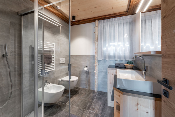 Photo of the bathroom Farmhouse apartments Linderhof