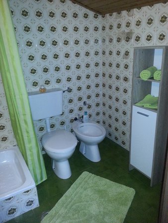 Foto del bagno B&B + Appartamenti in agriturismo Watscherhof