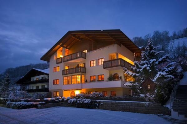 Photo exteriors Residence Tirol