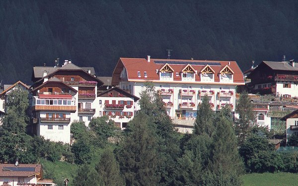 Sommer Präsentationsbild Hotel Zum Hirschen