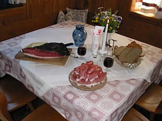 Foto der Stube B&B + Ferienwohnungen auf dem Bauernhof Figisterhof