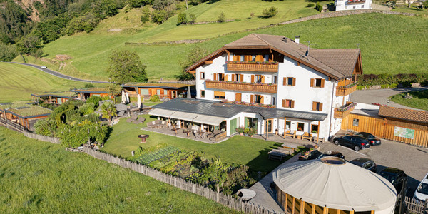 Foto esterno Hotel Chalet Pennhof