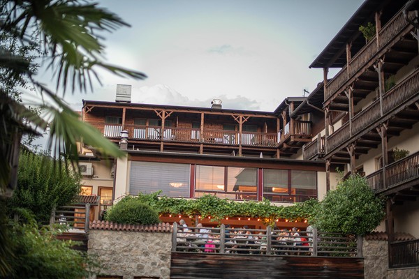 Photo exteriors Hotel Taubers Unterwirt