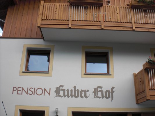 Photo exteriors Small hotel + Apartments Huberhof