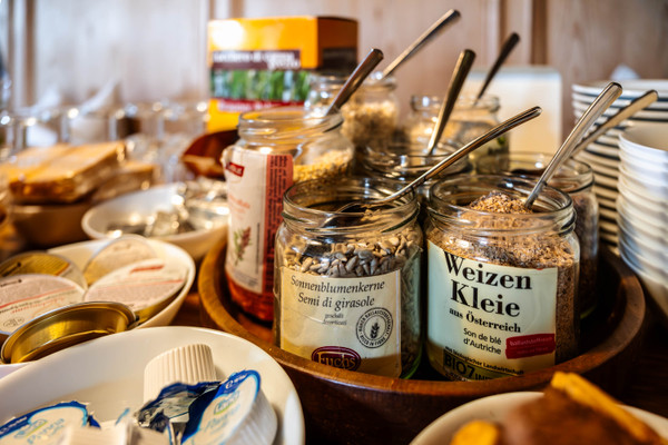 La colazione Pensione + Appartamenti Huberhof