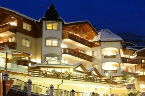 Foto Außenansicht Hotel Hubertus