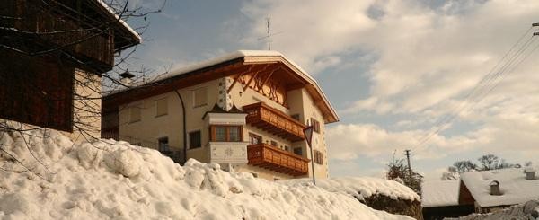 Foto Außenansicht Ferienwohnungen auf dem Bauernhof Leishof