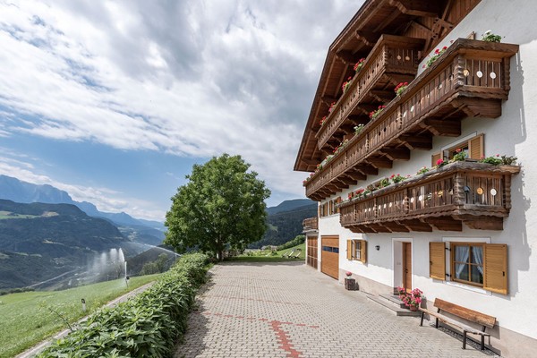 Foto Außenansicht Ferienwohnungen auf dem Bauernhof Hauserhof