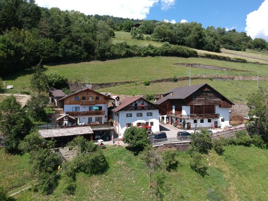 Foto esterno Appartamenti in agriturismo Malsötscherhof
