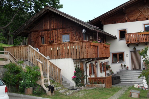 Photo exteriors Farmhouse apartments Rasöllerhof