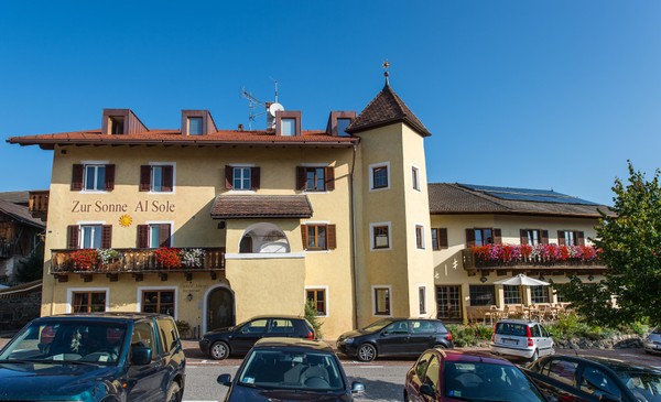 Foto Außenansicht Hotel + Residence Zur Sonne - Al Sole