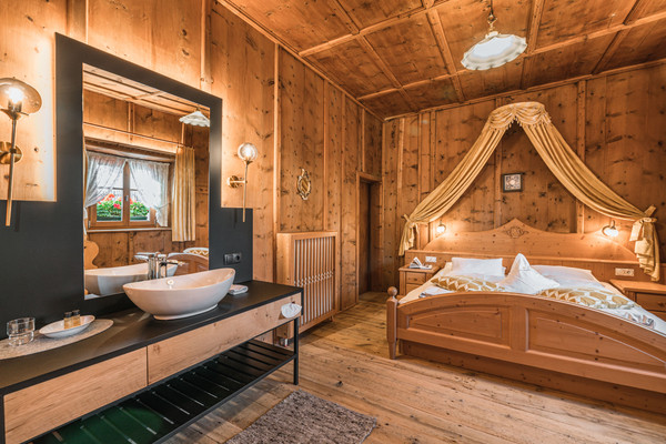 Foto della camera B&B + Appartamenti in agriturismo Ansitz Zehentner