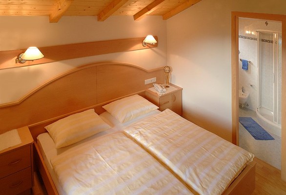 Foto vom Zimmer Ferienwohnungen Rabanser