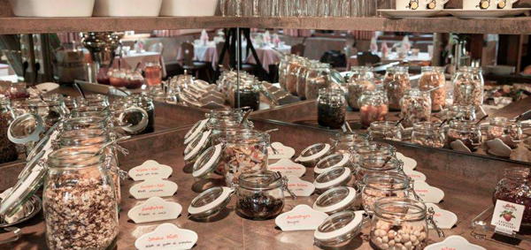La colazione Raschötzhof - Garni (B&B) + Appartamenti 2 stelle