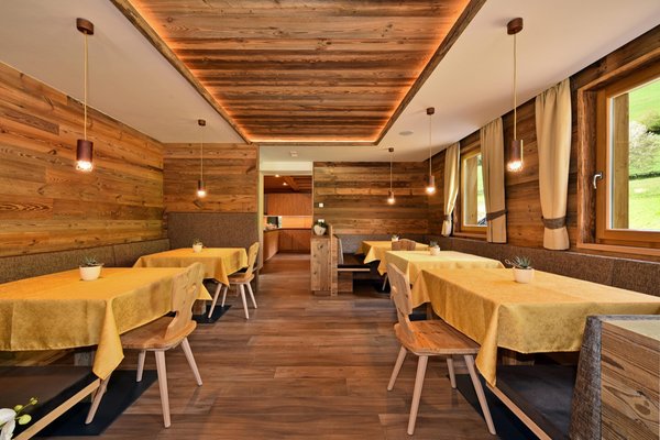 Il ristorante Val di Funes Proihof