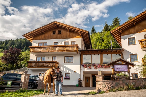Foto Außenansicht Ferienwohnungen auf dem Bauernhof Gruberhof